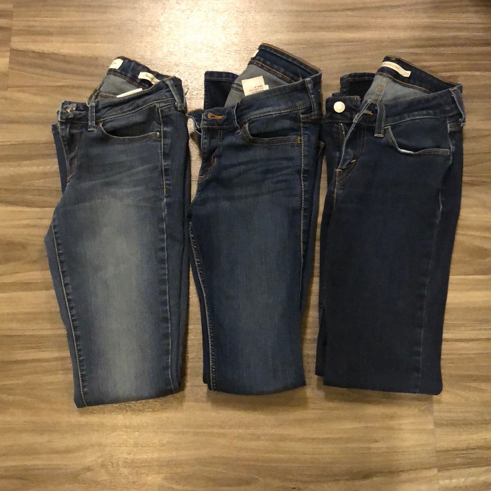 Levis, hollister and Jessica Simpson jeans!